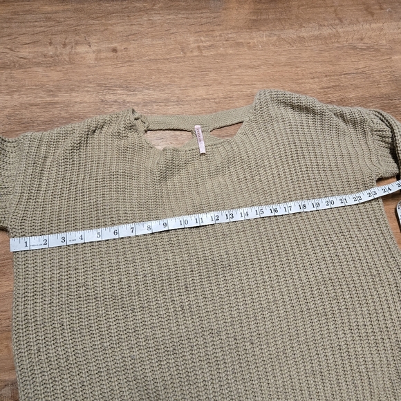 Ekklesia Tan Scoop Neck  Knit Sweater Size S/M Unique Back - Picture 4 of 6